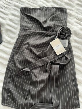 Kaii Strapless Pinstripe Dress with Rosette Accent - Black & White